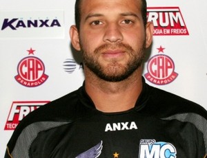 Marcelo Marinho estava na Penapolense (Foto: Site oficial do clube)