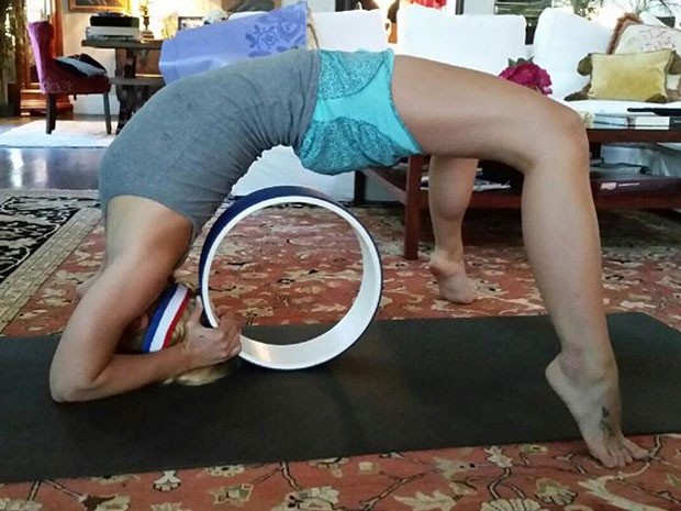 Britney Spears mostra elasticidade (Foto: Instagram/ Reprodução)