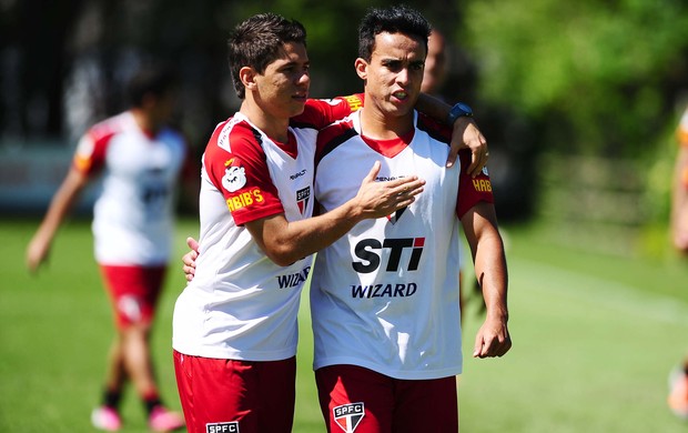 Osvaldo Jadson São Paulo (Foto: Marcos Ribolli / globoesporte.com)