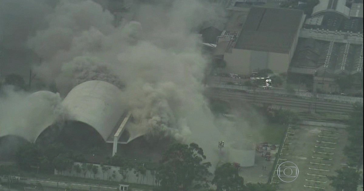 Bom Dia Brasil Polícia começa a investigar incêndio no Memorial da América Latina