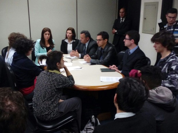 Reunião ocorreu no Fórum Central, em Porto Alegre (Foto: Jonas Campos/RBS TV)