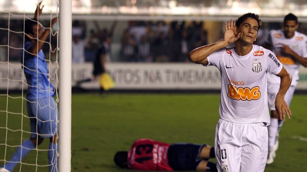Ganso gol Santos (Foto: Reuters)