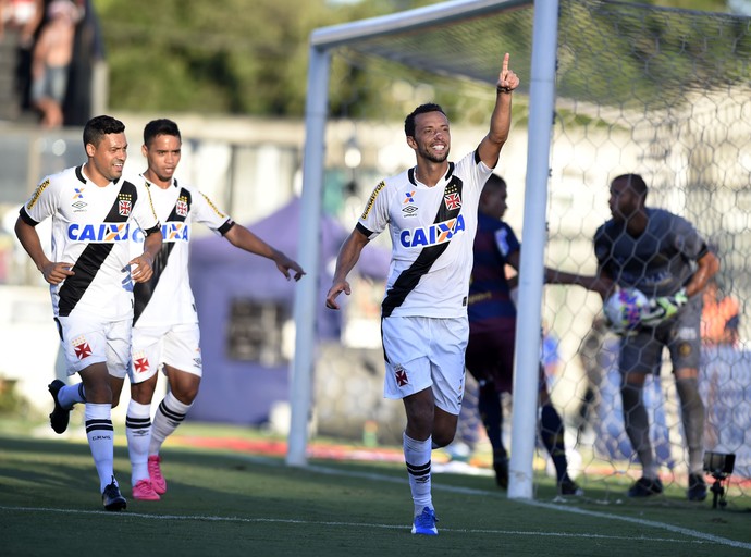 Nenê Vasco x Madureira (Foto: André Durão)