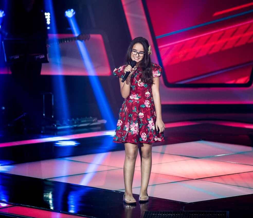 Tayná cantou a música “Minha Felicidade”  (Foto: Isabella Pinheiro/ Gshow)