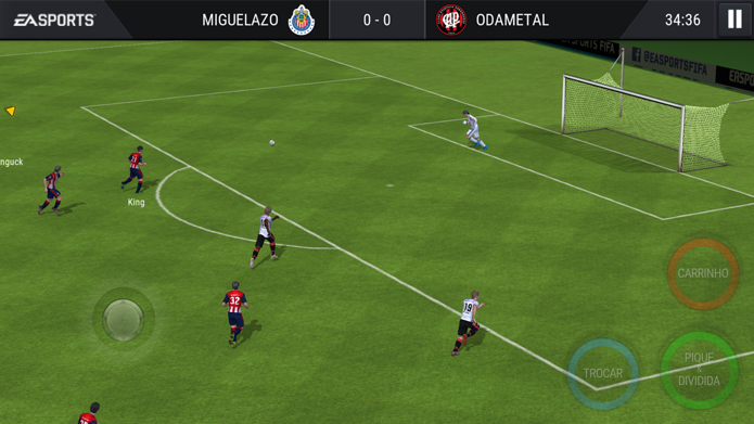 Fifa Mobile ou Real Football? Qual deles é o melhor jogo de futebol para celulares (Foto: Reprodução/André Mello)