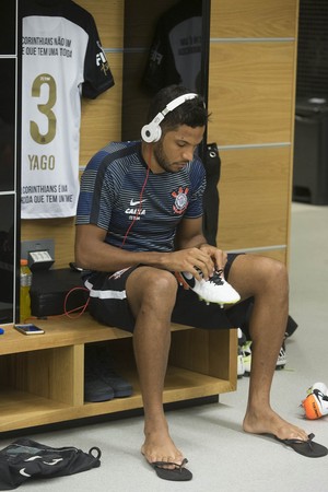 Nacional contesta escalação de Yago: 