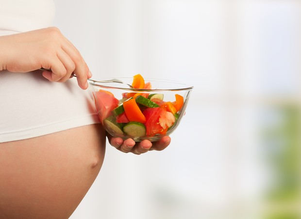 A grávida pode comer e beber durante o trabalho de parto