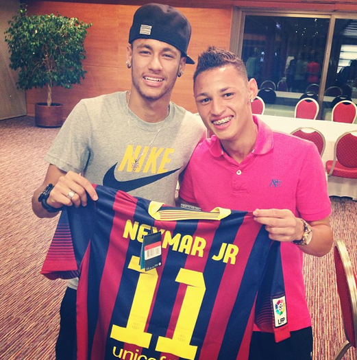 Neymar e Neilton - Barcelona (Foto: Reprodução/Instagram)