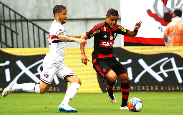 Everton e Bruno São Paulo x Flamengo (Foto: Edmar Barros / Agência Estado)