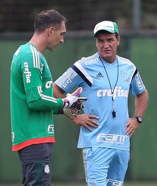 Prass admite falta de confiança do Palmeiras: 