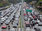 Motorista terá 3% de desconto se pagar IPVA em janeiro em São Paulo