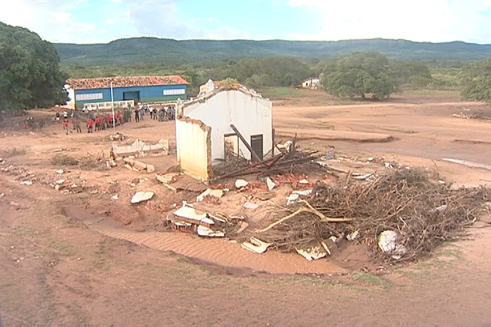 Estrago causado pelo rompimento da Barragem de Algodões, no Piauí (Foto: Magno Bonfim/TV Clube)