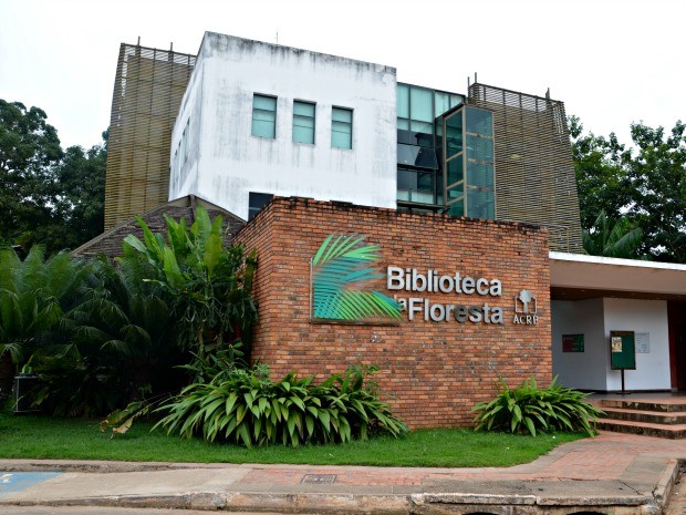 Biblioteca da Floresta, em Rio Branco  (Foto: Quésia Melo/G1)