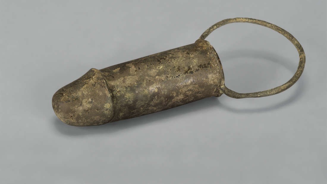 Vibrador rústico feito de bronze (Foto: Divulgação/ Yizheng Museum)