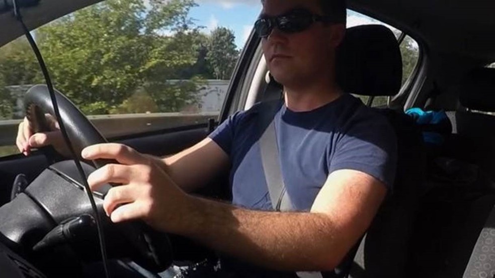 Vaughan sabe que seu filho teria chances de herdar autismo  (Foto: BBC)