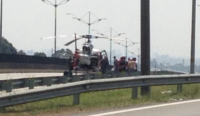 Briga torcida em São Paulo (Foto: Elaine Oliveira/TV Bernô)