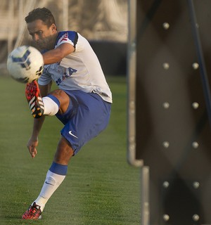 Com Timão invicto fora, Jadson pede atenção com Coxa: Jogo complicado!
