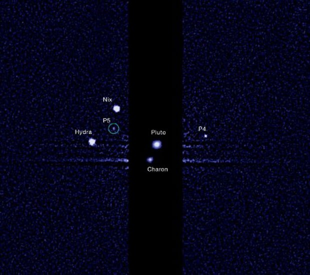 Plutão (Foto: MR Showalter/ESA/Hubble/AFP)