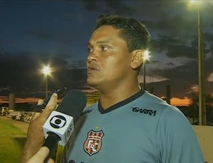 Técnico do Serra Talhada, Humberto Santos (Foto: Reprodução / TV Asa Branca)