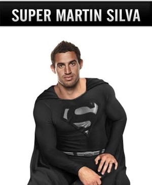 martin silva superman vasco olimpia (Foto: Montagem de Marcelo Olmedo)