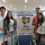 Jovens fazem rifas e festas para suprir gastos com viagem (Jenifer Carpani/G1)