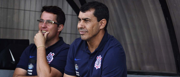 Bom trabalho do humilde Carille repõe Corinthians ao topo, dizem jornalistas