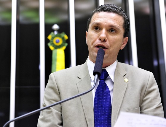 Fausto Pinato é escolhido relator do processo de Cunha no Conselho de Ética  - ÉPOCA | O Filtro