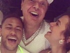 Neymar e Bruna Marquezine aparecem sorridentes com David Brazil