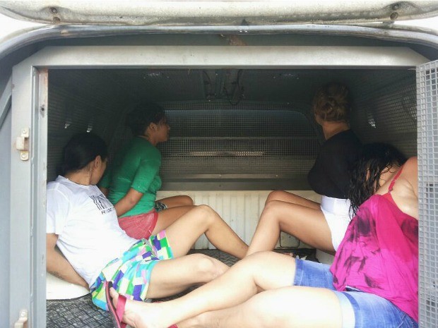 Quatro detentas foram recapturadas logo após a fuga (Foto: Divulgação/Força Tática PM)