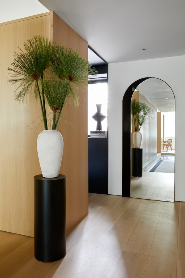 Em Nova York, loft tem décor sofisticado e repleto de arte (Foto: Sean Litchfield) Em Nova York, loft tem décor sofisticado e repleto de arte (Foto: Sean Litchfield)
