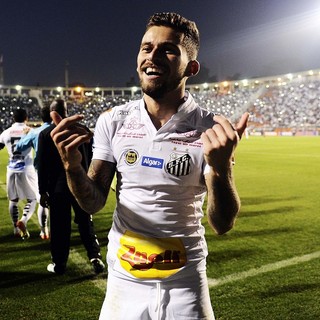 Comemoração gol Lucas Lima Santos X São Paulo (Foto: Marcos Ribolli) Comemoração gol Lucas Lima Santos X São Paulo (Foto: Marcos Ribolli)
