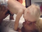 Neymar registra momento fofo com o filho
