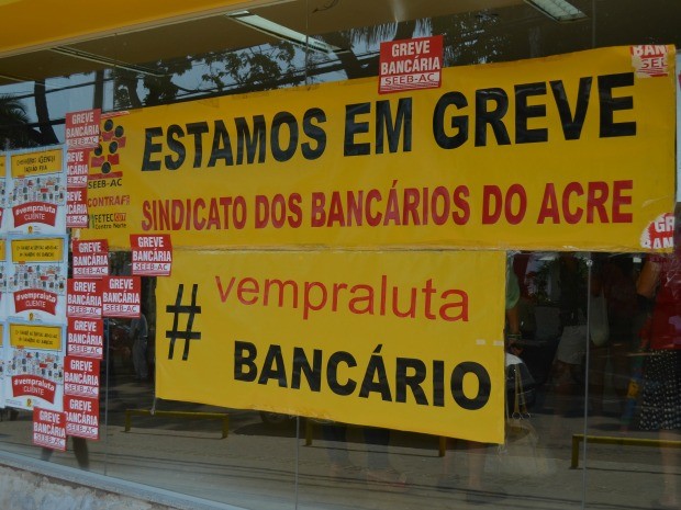 greve bancos paralisação rio branco acre (Foto: Tácita Muniz/G1)