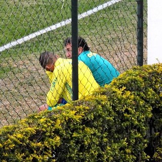 Cuca tem longa conversa em particular com Vitor Hugo