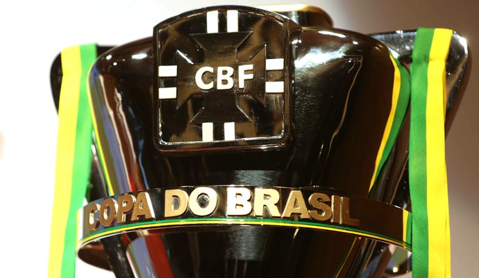 Taça, Sorteio copa do brasil 2015 (Foto: Rafael Ribeiro / CBF) Taça, Sorteio copa do brasil 2015 (Foto: Rafael Ribeiro / CBF)