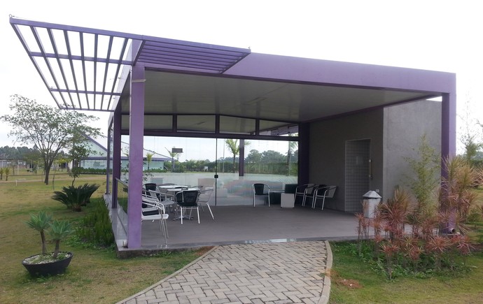 Carne certificada, espaço religioso e nada alcoólico: o Irã no CT do Timão