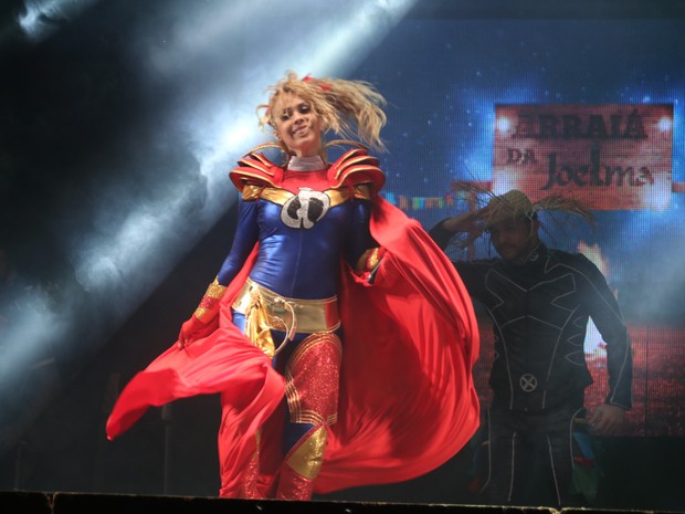 Joelma em show em Feira de Santana, na Bahia (Foto: Fred Pontes/ Divulgação)