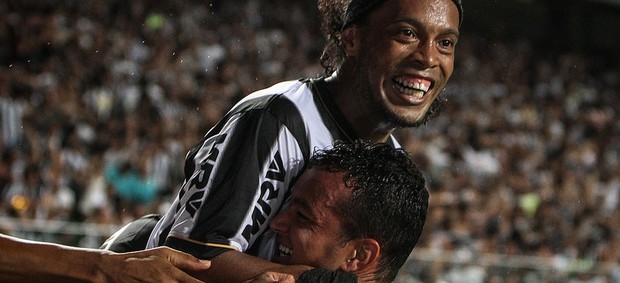 Ronaldinho Gaúcho comemora gol (Foto: Bruno Cantini / Flickr do Atlético-MG)