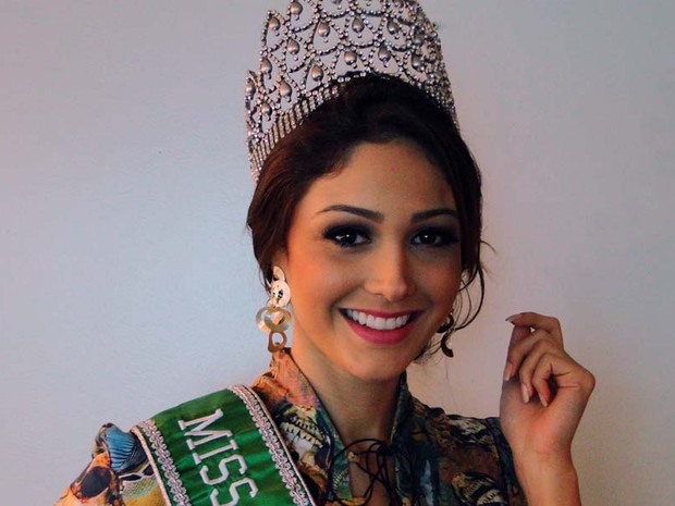 A potiguar Kelly Fonseca, de 23 anos, ficou em segundo lugar no Miss Brasil <b>...</b> - kelly-fonseca-miss-rio-grande-do-norte