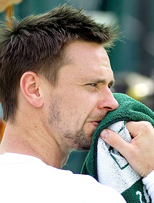 Robin Soderling deve ficar fora de Roland Garros, Wimbledon e Londres
