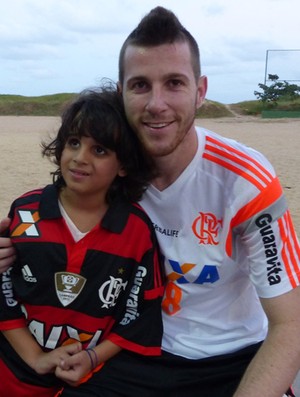 Torcedor mirim Flamengo jogadores (Foto: Carlos Mota) Torcedor mirim Flamengo jogadores (Foto: Carlos Mota)