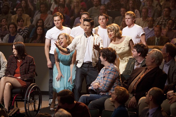 Glee - Estreia do musical 'Amor, Sublime Amor' agita os corredores do colégio McKinley (Foto: Divulgação / Twentieth Century Fox)