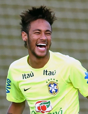 Neymar no treino da Seleção (Foto: AFP)