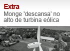 Monge é flagrado por drone ‘descansando’ no alto de turbina eólica (Editoria de Arte/G1)