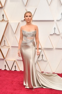 Scarlett Johansson, de  Oscar de la Renta