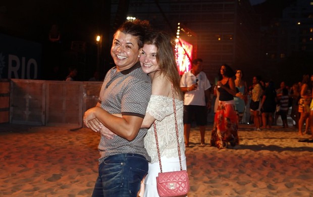 David Brazil e Cristiana Oliveira (Foto: Isac Luz/EGO)
