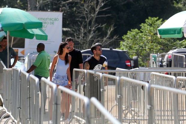 Daniel Alves e Joana Sanz (Foto: André Freitas / AgNews)