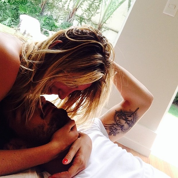 Alexandre Pato e namorada (Foto: Reprodução/Instagram)
