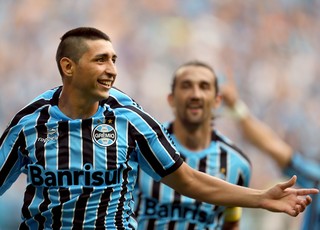 Alan Ruiz Grêmio Gre-Nal Gol Arena Inernacional (Reuters / Gremio)