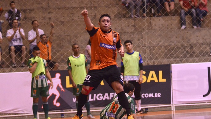 Sinoê Carlos Barbosa Cabo Frio Liga Futsal (Foto: Ulisses Castro/Jornal Contexto)
